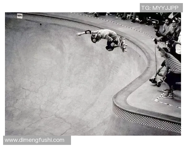 成都滑板队的蜕变与成长:世界滑板锦标赛背后的故事与启示